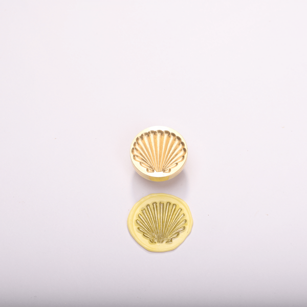 3D Shaped Wax Seal - Beach shells