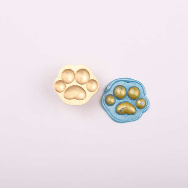 3D Shaped Wax Seal - Cat paw